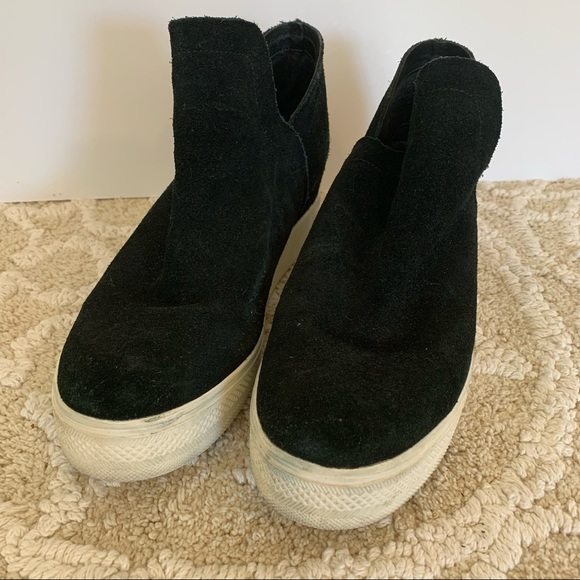 Steve Madden Wrangle Black Suede Platform High Top Ankle Booties - Picture 8 of 11